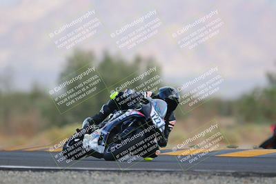 media/Sep-24-2022-CVMA (Sat) [[a45f954247]]/Race 13 Supersport Open/